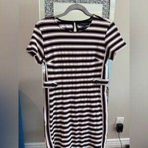 Banana Republic Blue and White Sheath Dress Crew Neck Short Sleeve